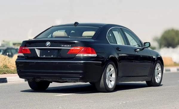 BMW 740I | 2007 | ONLY : 118,367 KM | JAPAN IMPORT | CLEAN TITLE | NO ACCIDENT