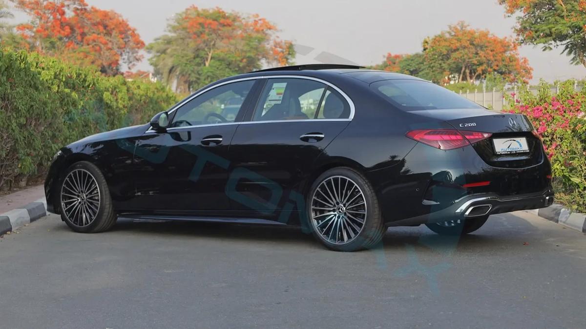 2026 Mercedes-Benz C200 AMG Premium EQ Boost RWD GCC 0Km With 2 Years Unlimited Mileage Warranty-4-4