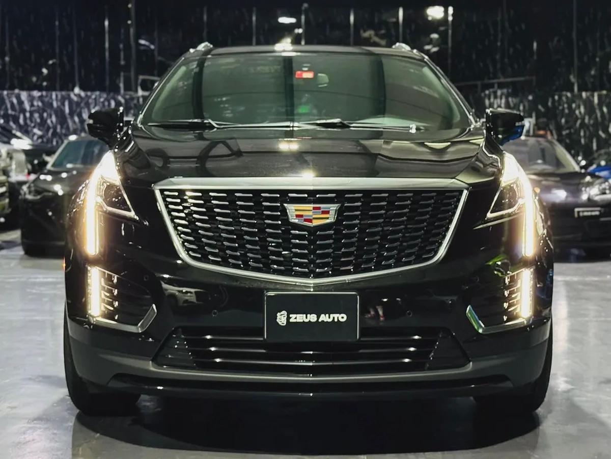 Cadillac XT5 2022 GCC specs for 120,000.00 AED-1-1