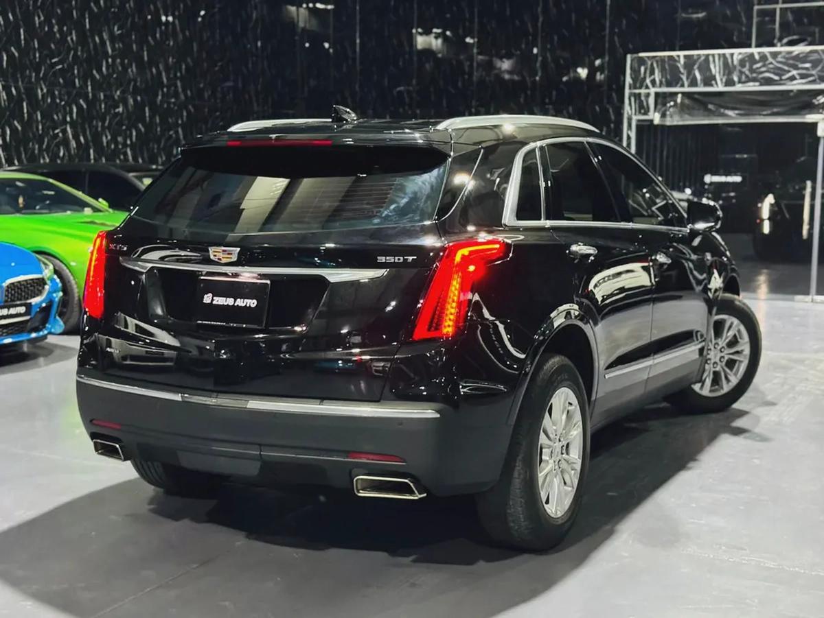 Cadillac XT5 2022 GCC specs for 120,000.00 AED-3-3