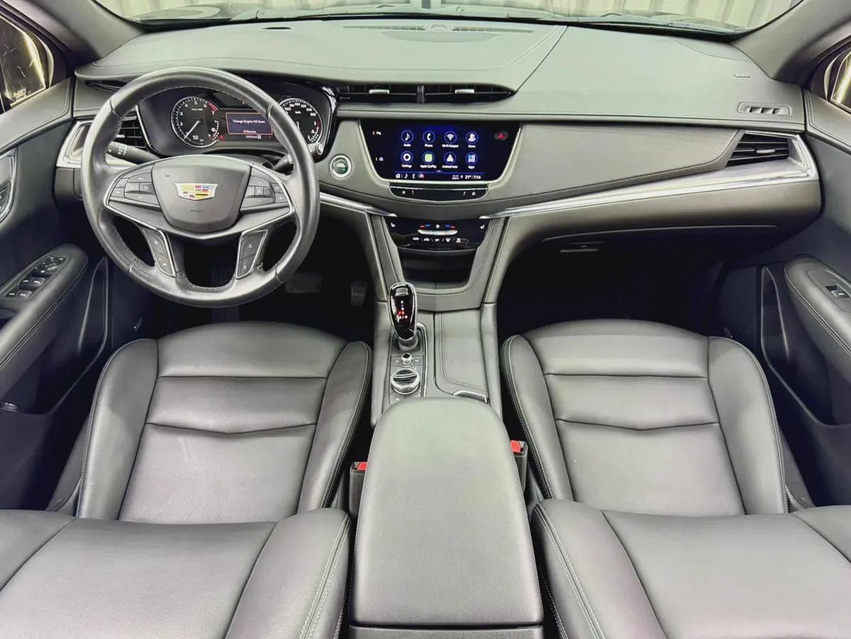 Cadillac XT5 2022 GCC specs for 120,000.00 AED-7-7