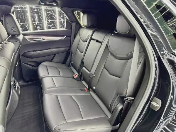 Cadillac XT5 2022 GCC specs for 120,000.00 AED