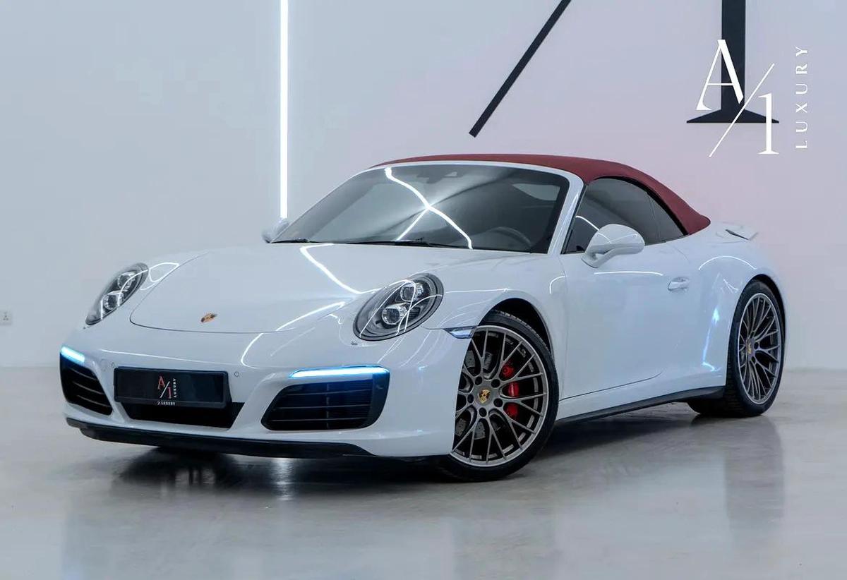 2017 Porsche 911 Carrera 4s Fully Loaded, Full Service History, Excellent Condition GCC Spec-5-5