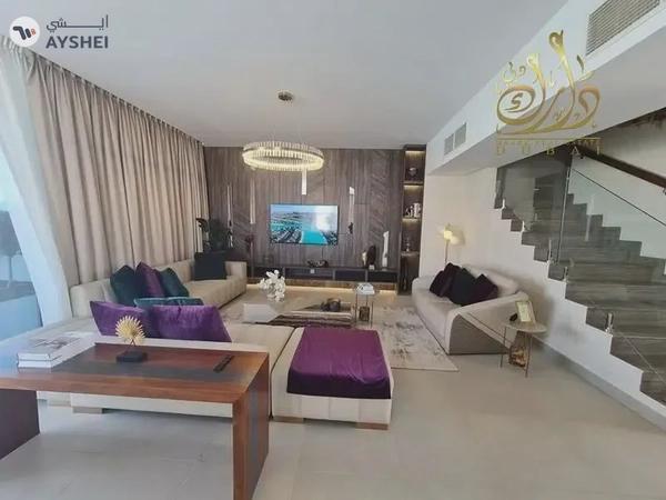 Furnished 5BR villa-4 years Post Payments-On Beach