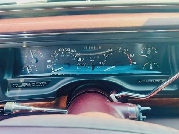 BUICK PARK AVENUE - 1993 - CLEAN CAR FRESH JAPAN IMPORT