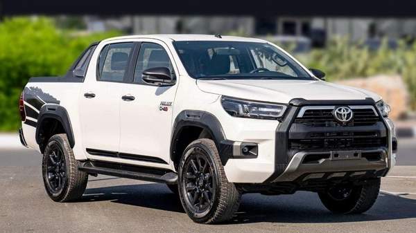 Toyota Hilux DC ADVENTURE 2.8D AT 4X4 MY2025 - WHITE