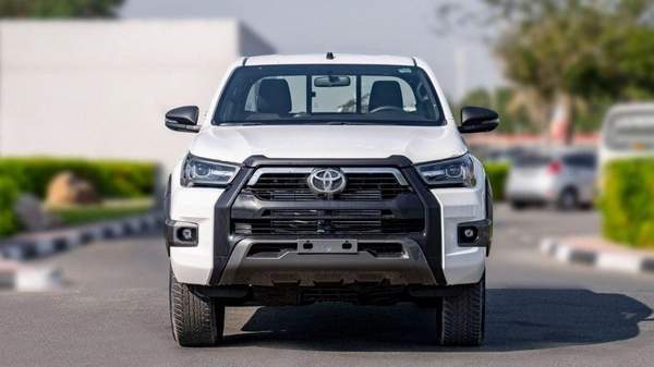 Toyota Hilux DC ADVENTURE 2.8D AT 4X4 MY2025 - WHITE