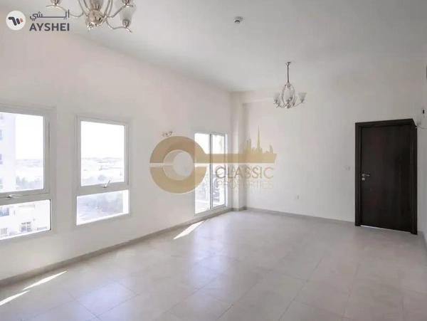 1 BHK | Closed Kitchen + Balcony | Prime Location