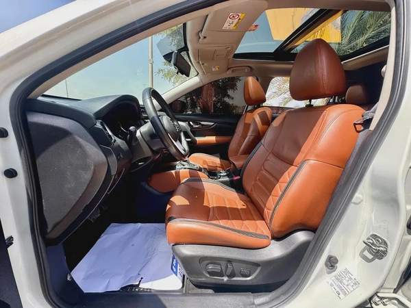 810-Monthly l GCC l Panoramic, Leather, Cruise l Accident Free