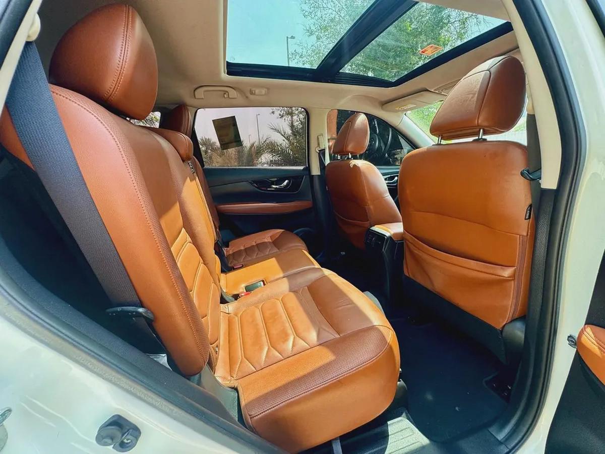 810-Monthly l GCC l Panoramic, Leather, Cruise l Accident Free-10-10
