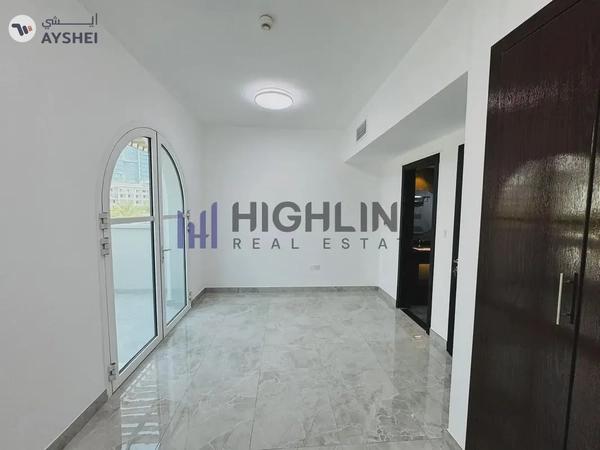 Fully Renovated 4 Bedroom Cozy |Townhouse For Sale