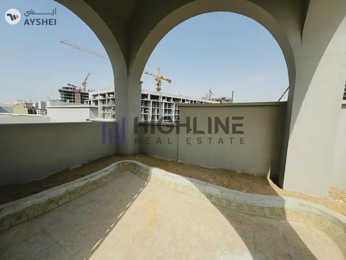 Fully Renovated 4 Bedroom Cozy |Townhouse For Sale-1-landscape