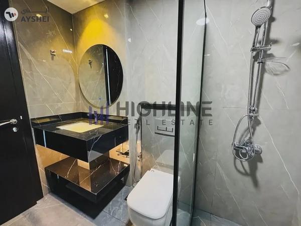 Fully Renovated 4 Bedroom Cozy |Townhouse For Sale