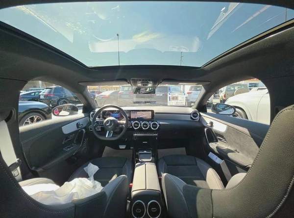 Mercedes-Benz CLA 200 AMG Under Agency Warranty 2026 GCC