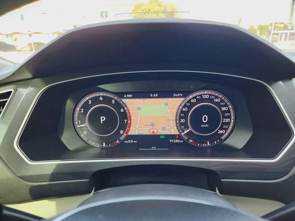 Volkswagen Tiguan 4Motion 2.0 Sport 2018 Model GCC Specs With Full Service History From Agency