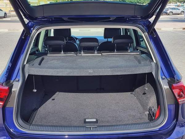 Volkswagen Tiguan 4Motion 2.0 Sport 2018 Model GCC Specs With Full Service History From Agency