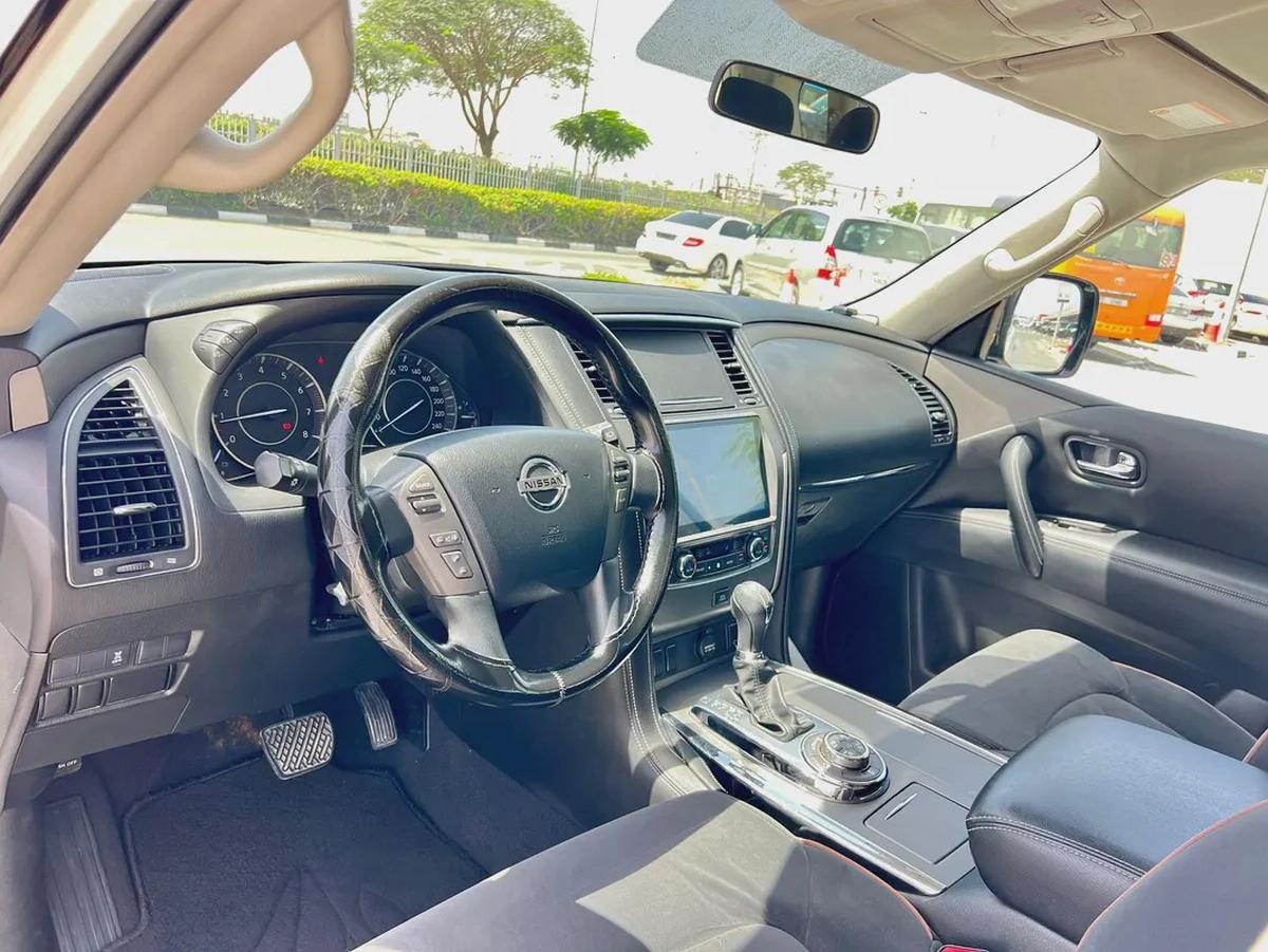 Nissan Patrol SE P2 2019 - GCC Specs - Well Maintained-9-9