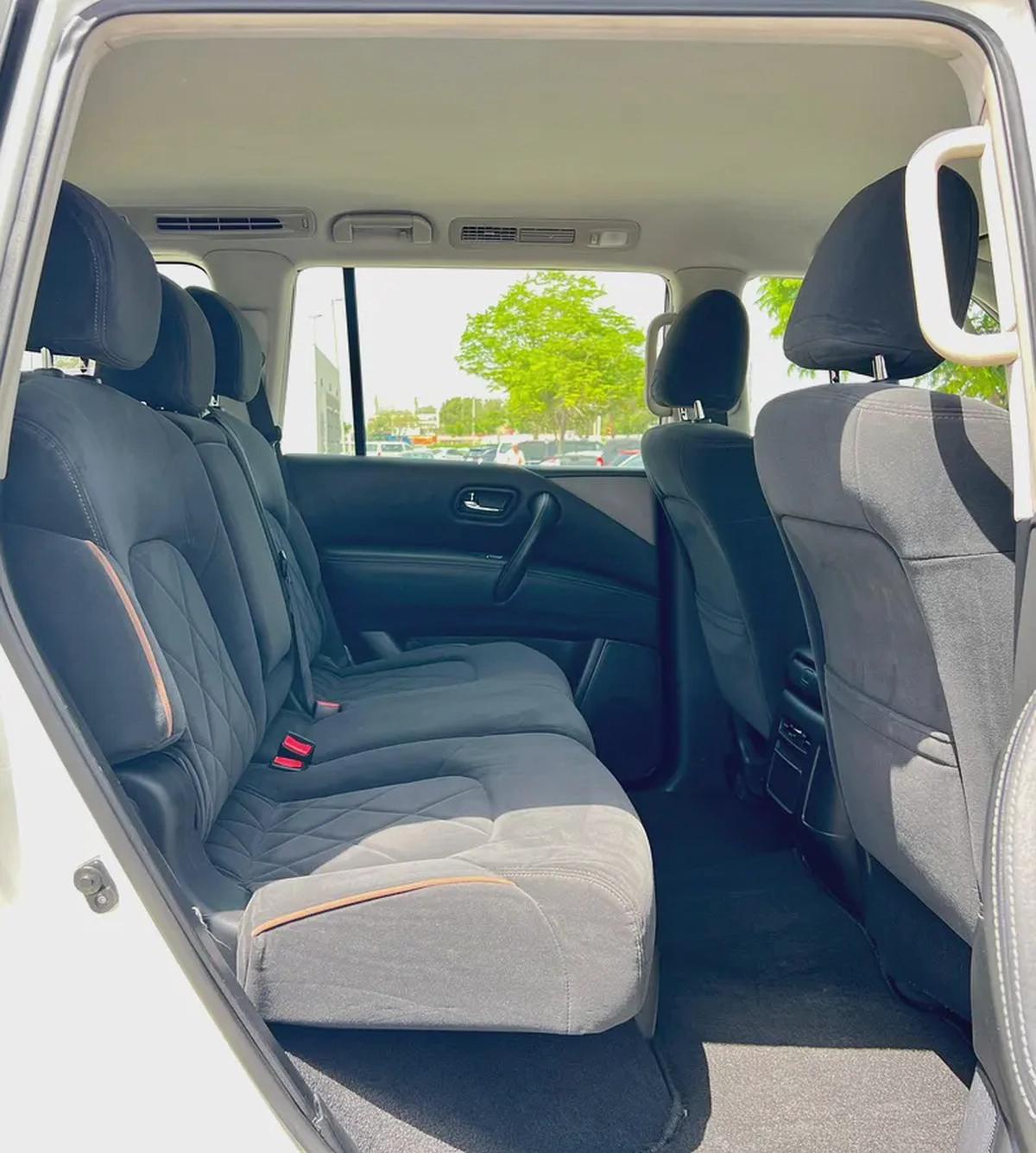 Nissan Patrol SE P2 2019 - GCC Specs - Well Maintained-18-18