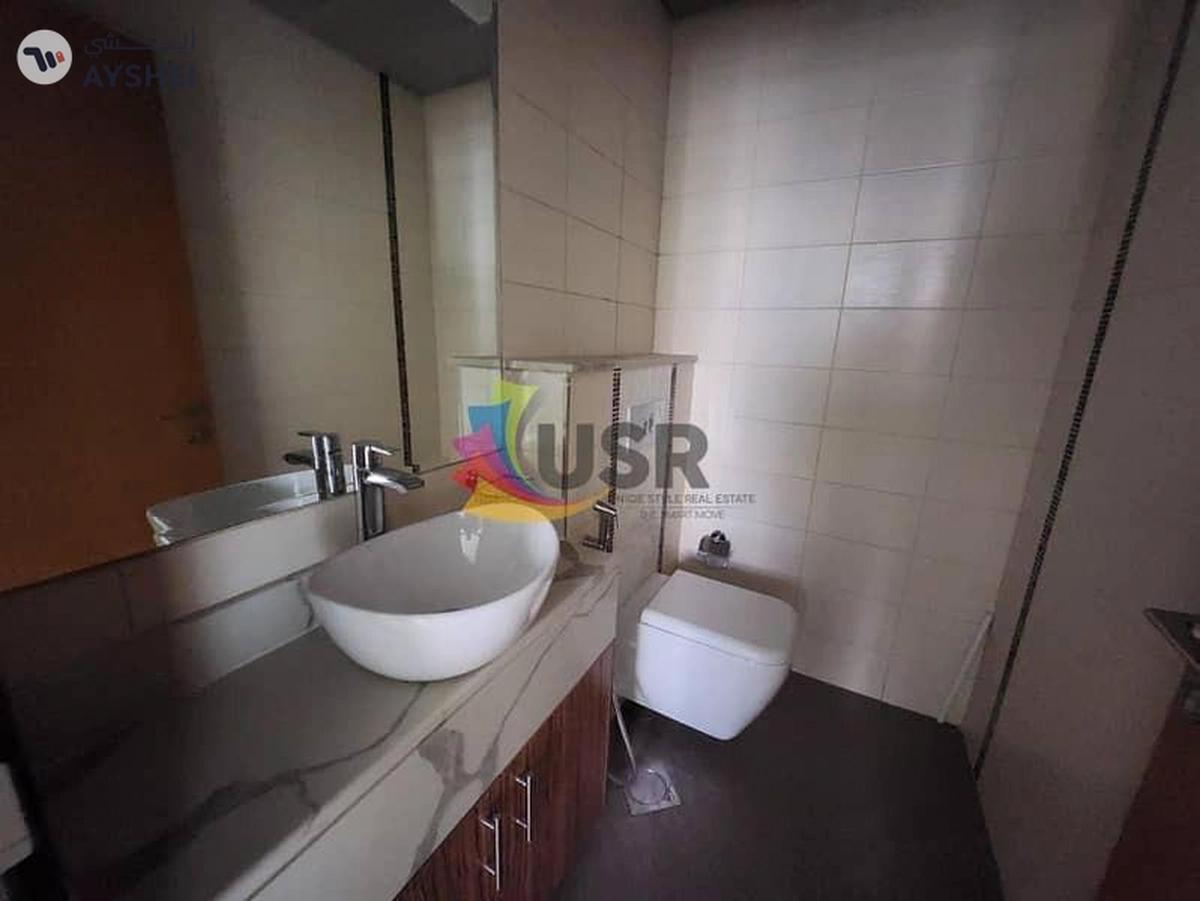 READY TO MOVE IN FOR 65K 1BR W/ 2 BALCONIES FAMILY BLDG-10-10