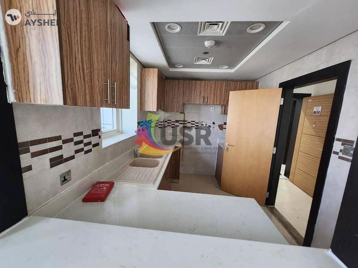 READY TO MOVE IN FOR 65K 1BR W/ 2 BALCONIES FAMILY BLDG-14-14