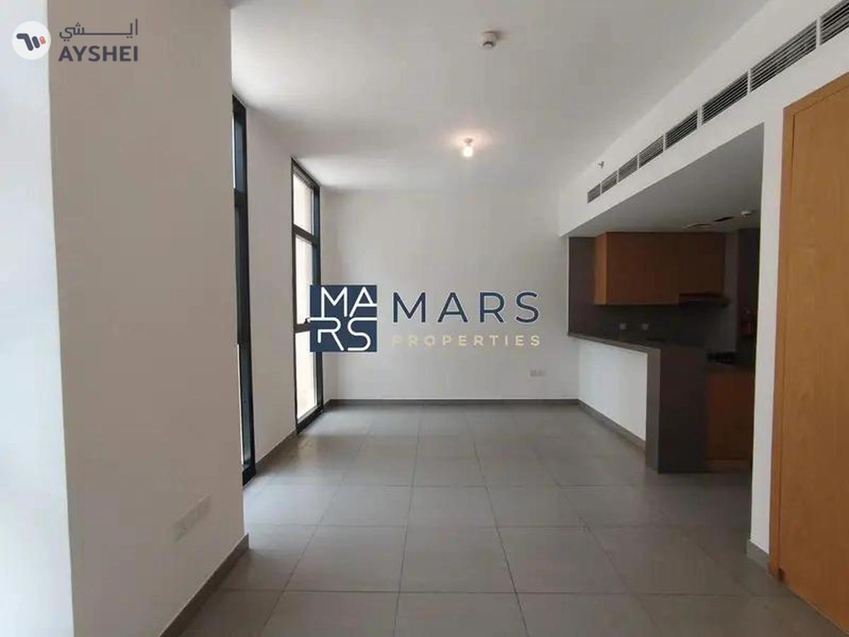 Brand New Spacious Studio Available for Sale-18-18