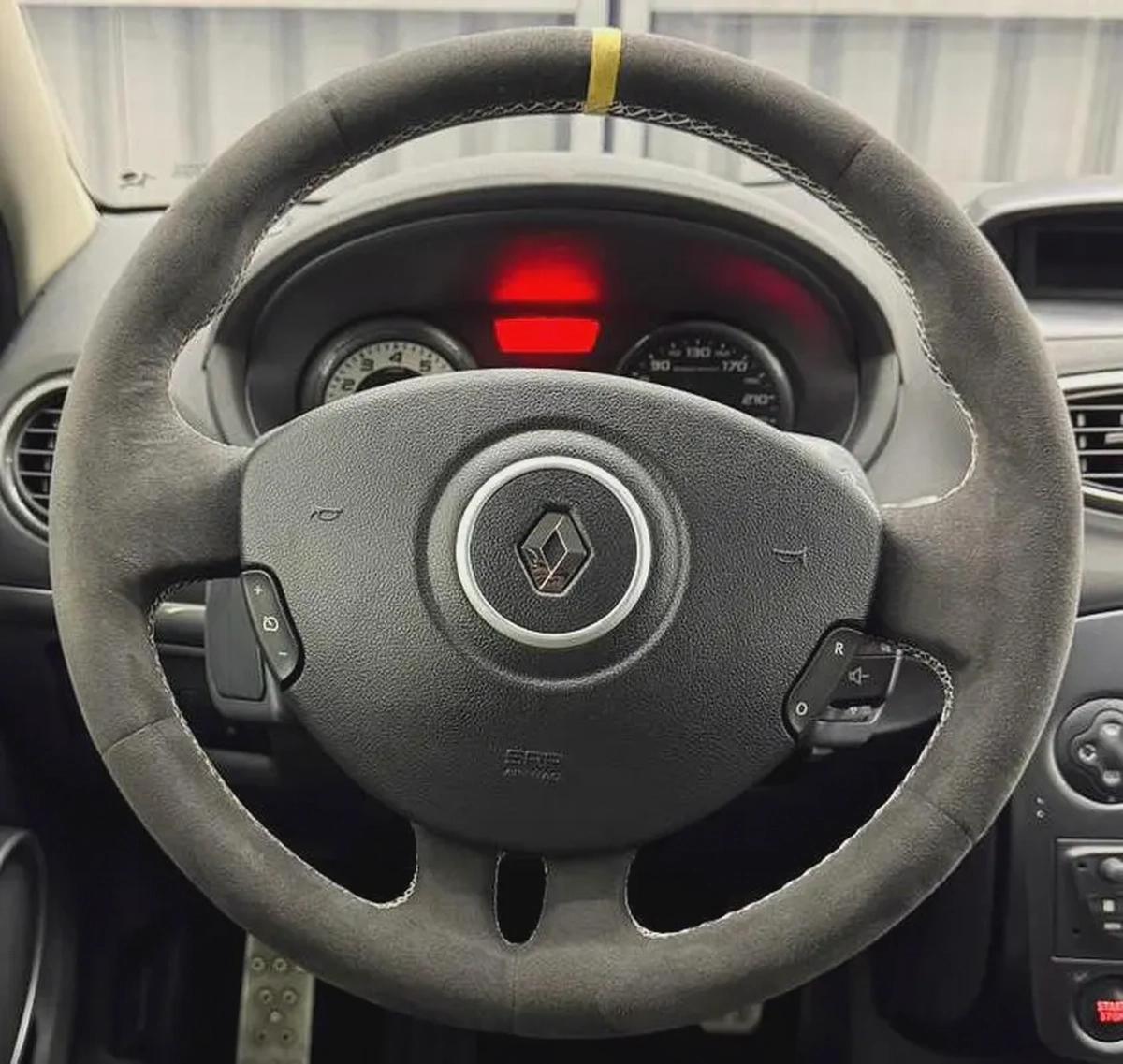 Renault Clio / Thalia / Symbol 2013 GCC specs for 59,000.00 AED-9-9