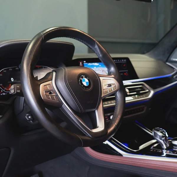 AED 2,969 pm • 0% Downpayment • BMW X7 xDrive40i • 1 Year Warranty