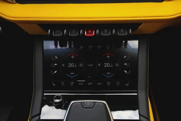 2025 LAMBORGHINI URUS SE - BRAND NEW - FULLY LOADED - LOCAL REGISTRATION