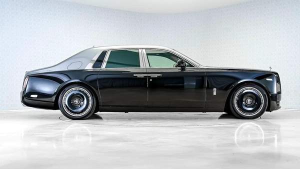 Rolls-Royce Phantom VIII