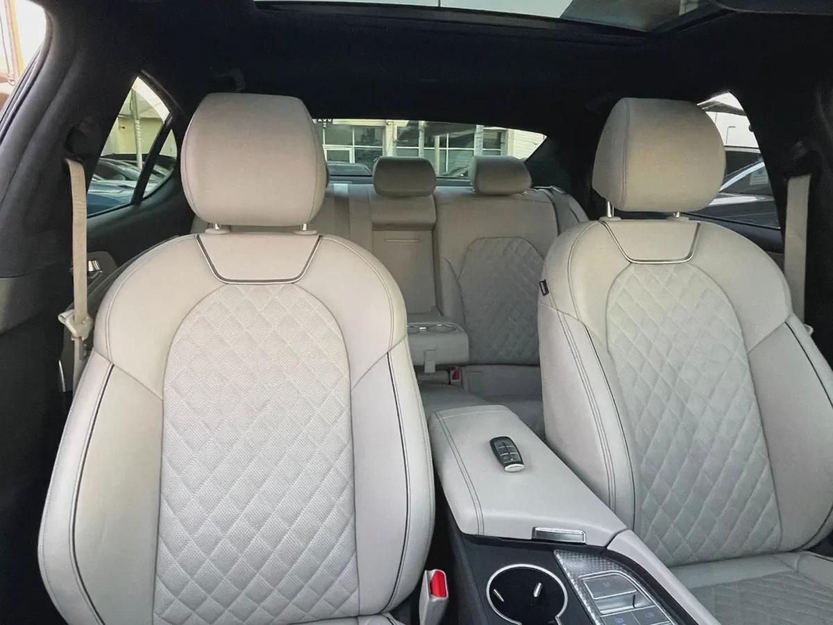 GENESIS - G70 - 2023 - ROYAL - V6 - 3,3L - TWIN TURBO - AMERICAN SPECS VERY GOOD CONDITION-13-13