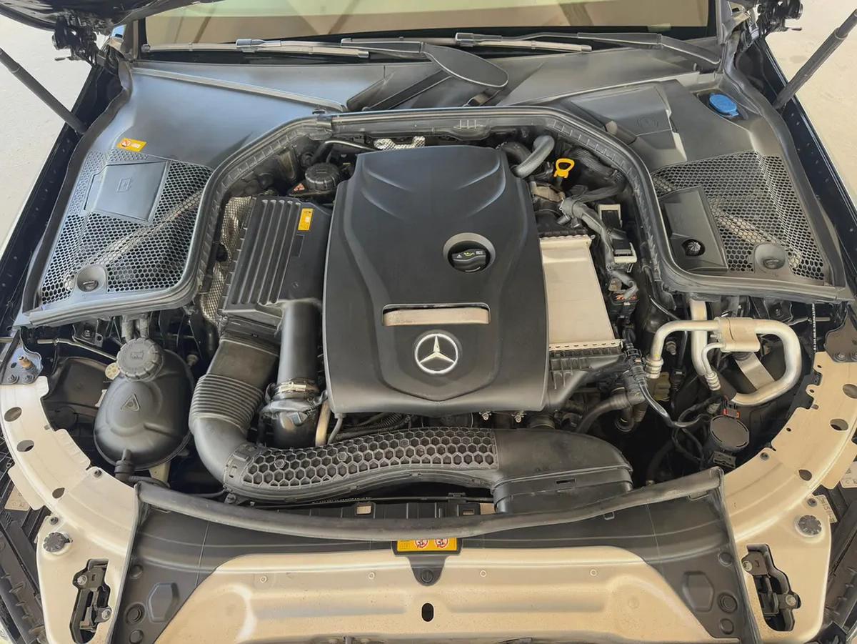 Mercedes-Benz C-Class C250, 2016, Japanese Specs-18-18