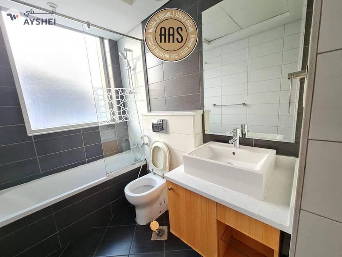 Luxurious + Spacious Chiller Free Studio Apartment Full Facilities-11-11