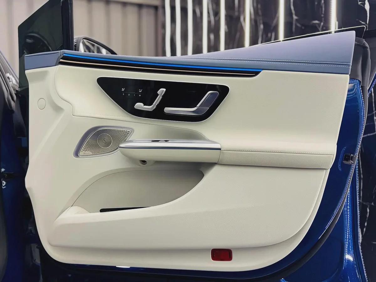 Mercedes-Benz EQE 350 2023 GCC specs for 205,000.00 AED-13-13