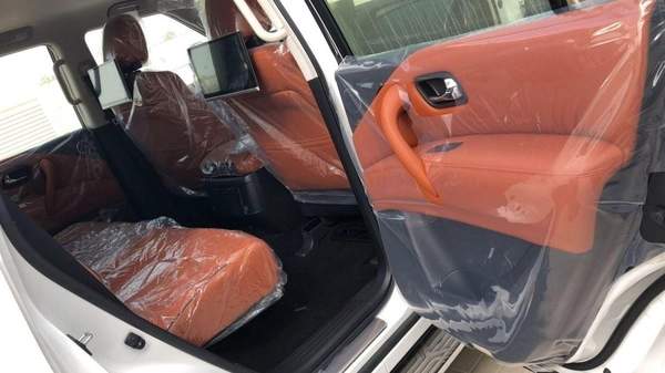 Nissan Patrol NISSAN PATROL PLATINUM VVEL DIG