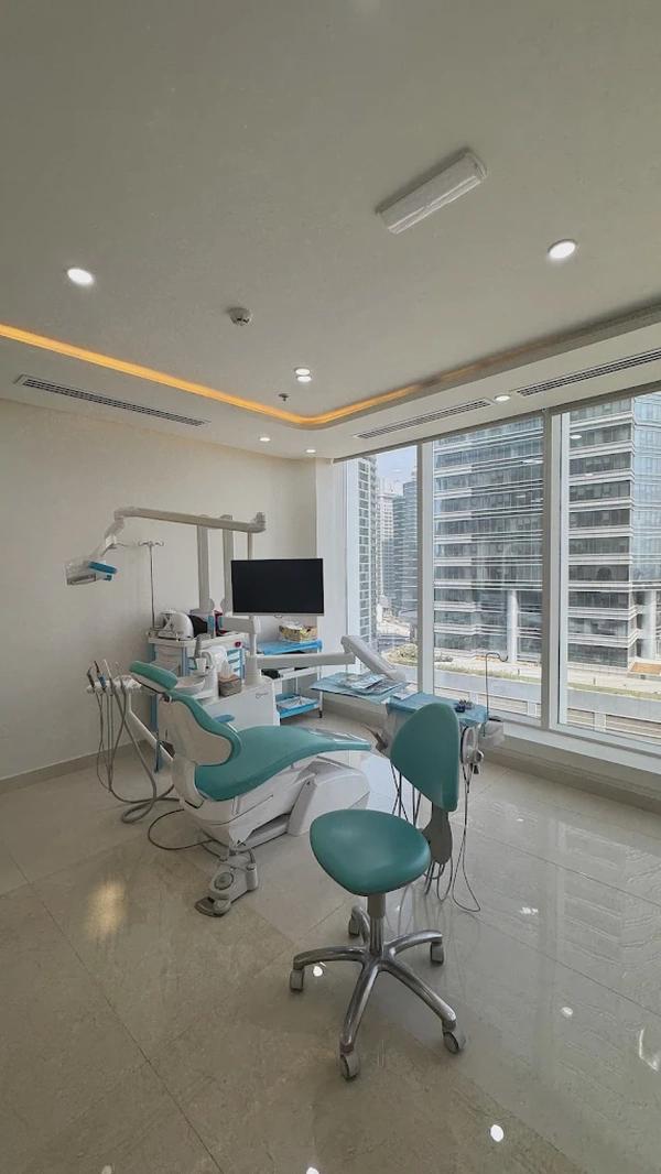 Fully Operational Premium Dental Clinic Up For Auction