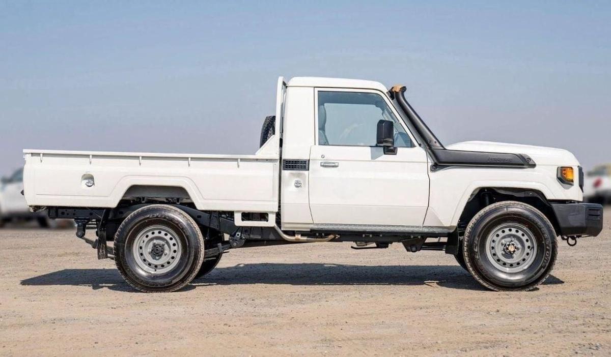 Toyota Land Cruiser Pick Up LC79 SC 4.2L V6 DIESEL-5-5