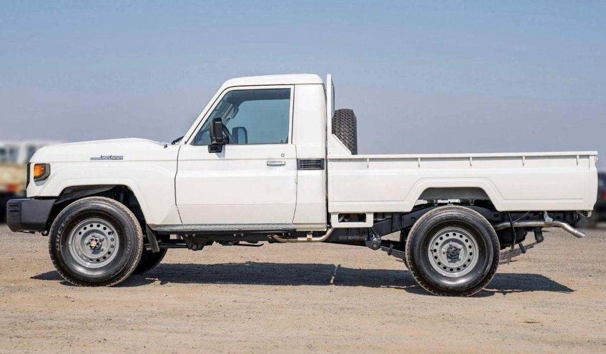 Toyota Land Cruiser Pick Up LC79 SC 4.2L V6 DIESEL-7-7