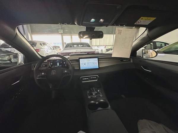 770/- AED EMI BRAND NEW BYD QIN PLUS 2025 Smart Driving Edition (DM-i 55KM Leading Model) PHEV