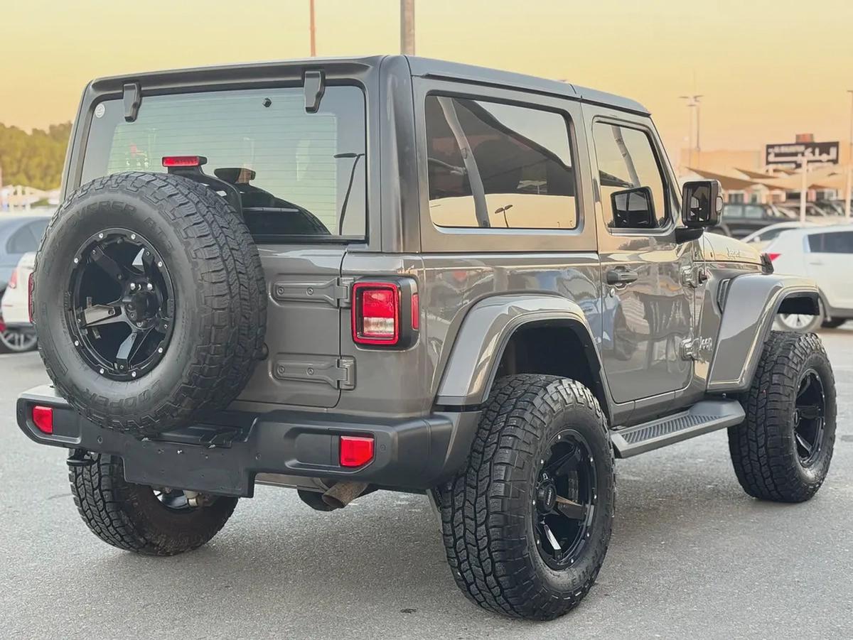 Jeep Wrangler in showroom condition-3-3