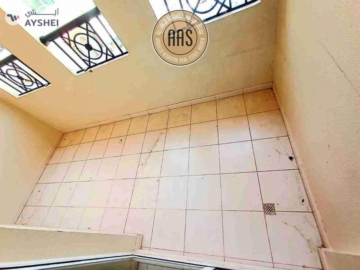 Spacious 1BR!! Ready to Move!! ALL Amenities Only Family-2-2