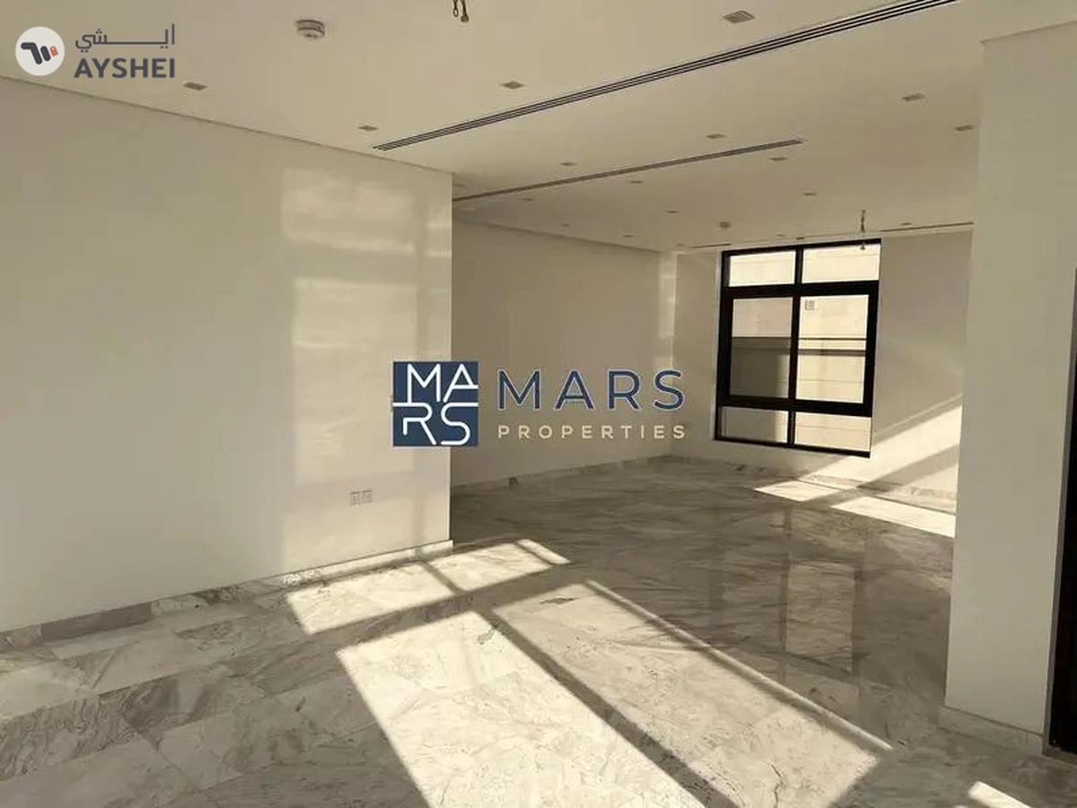 Villa | Highest Quality | Prime Location-0-landscape