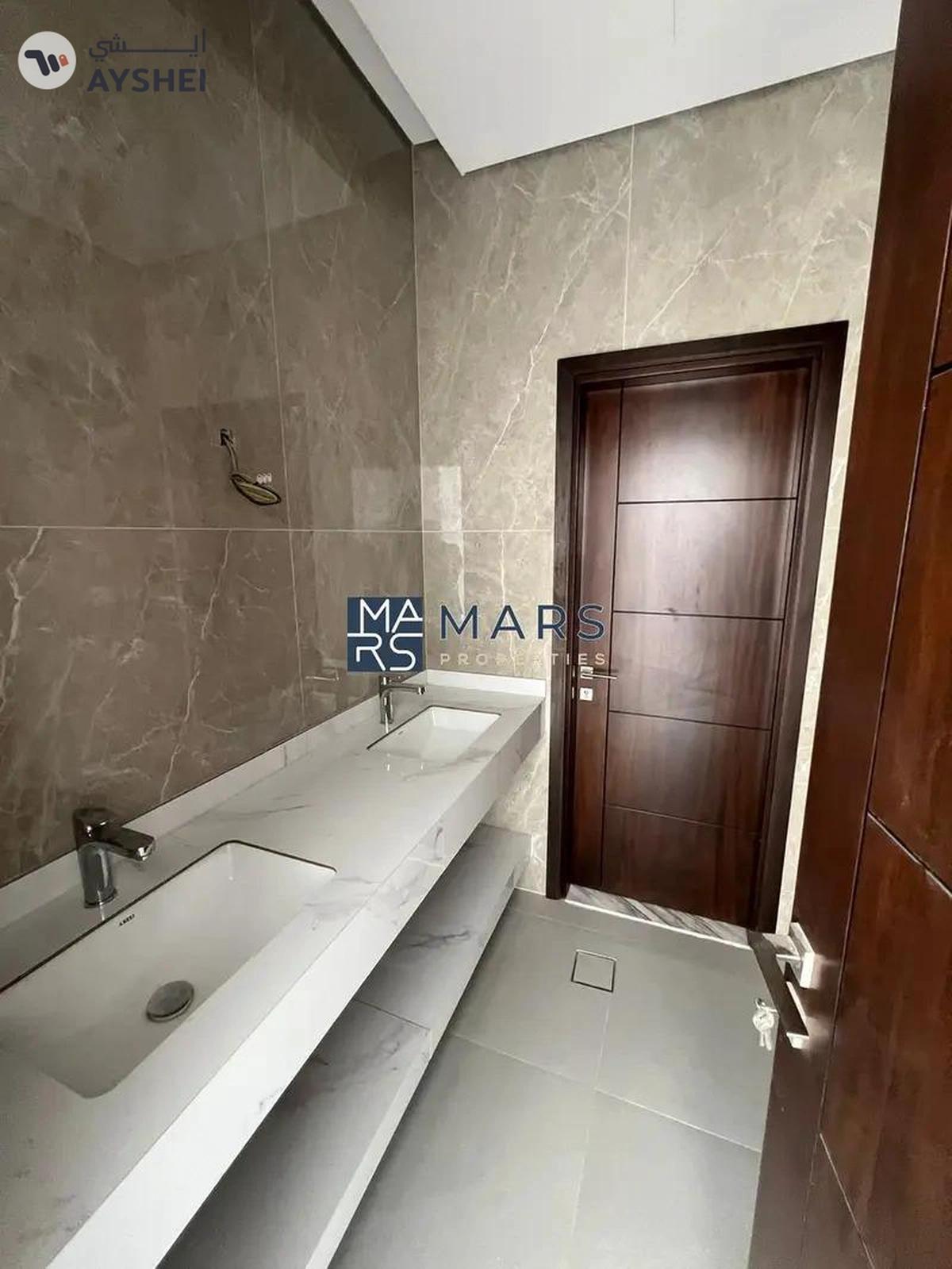 Villa | Highest Quality | Prime Location-5-5