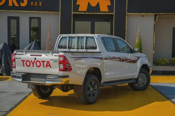 2026 Toyota Hilux Double Cab MANUAL M/T GLX - GCC Specs - Brand New!