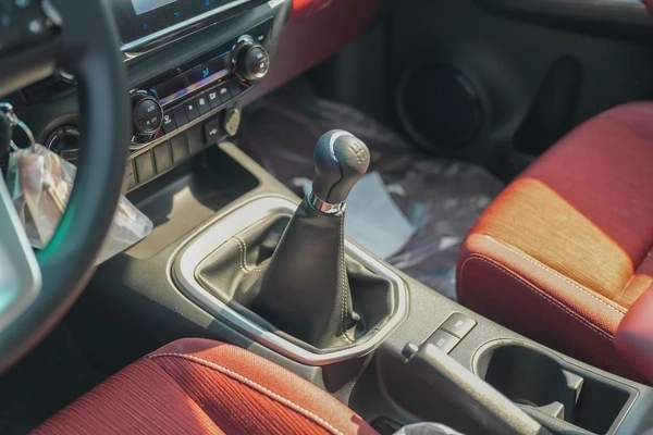 2026 Toyota Hilux Double Cab MANUAL M/T GLX - GCC Specs - Brand New!