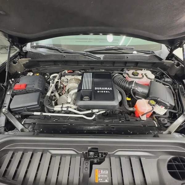 2025 GMC Sierra Denali Duramax Diesel 3.0L Turbo