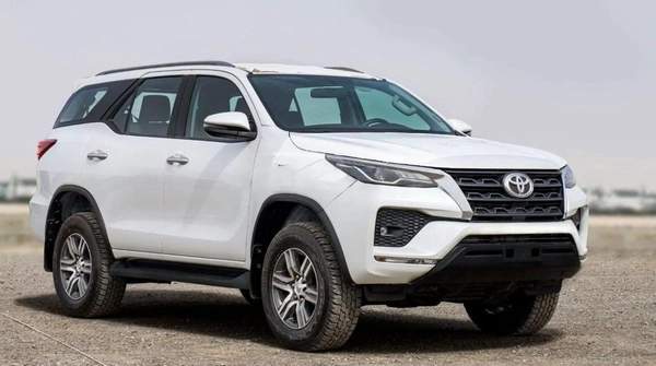 Toyota Fortuner 2.4L Diesel 2025