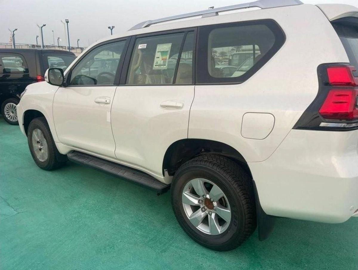 Toyota Prado 2023 TOYOTA PRADO 2.7L 4 CYLINDERS TXL PETROL ZERO KM-5-5