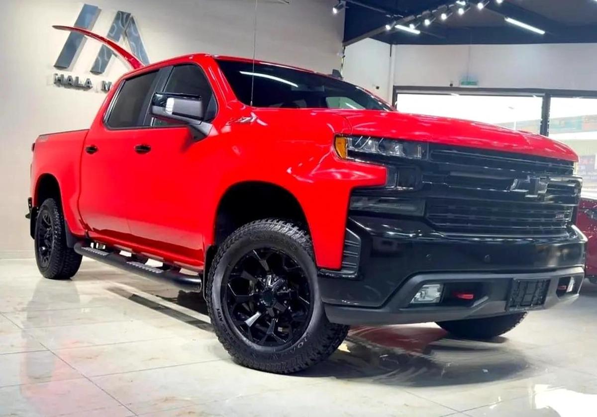 2021 Chevrolet Silverado 1500 LT Trail Boss - GCC Specs - Excellent Condition-11-11