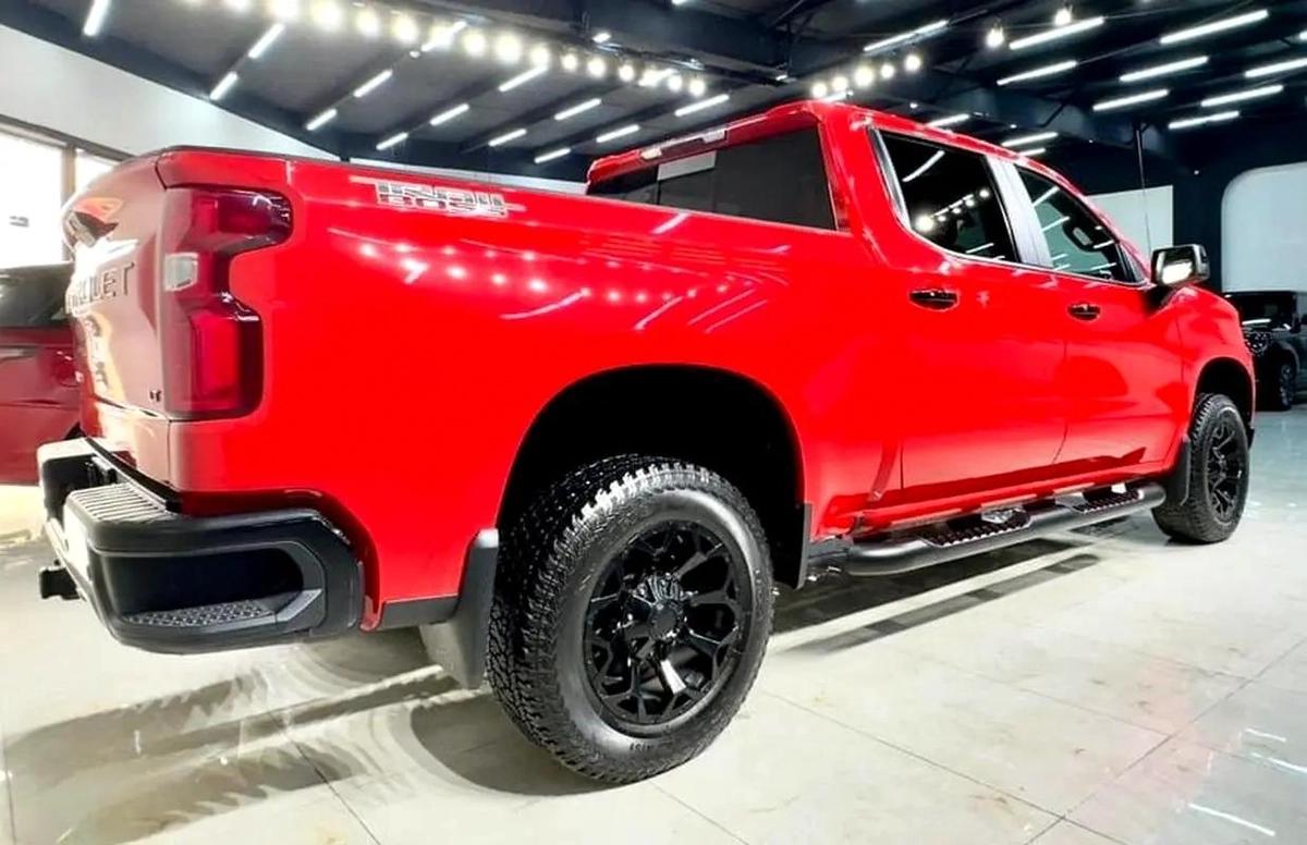 2021 Chevrolet Silverado 1500 LT Trail Boss - GCC Specs - Excellent Condition-13-13