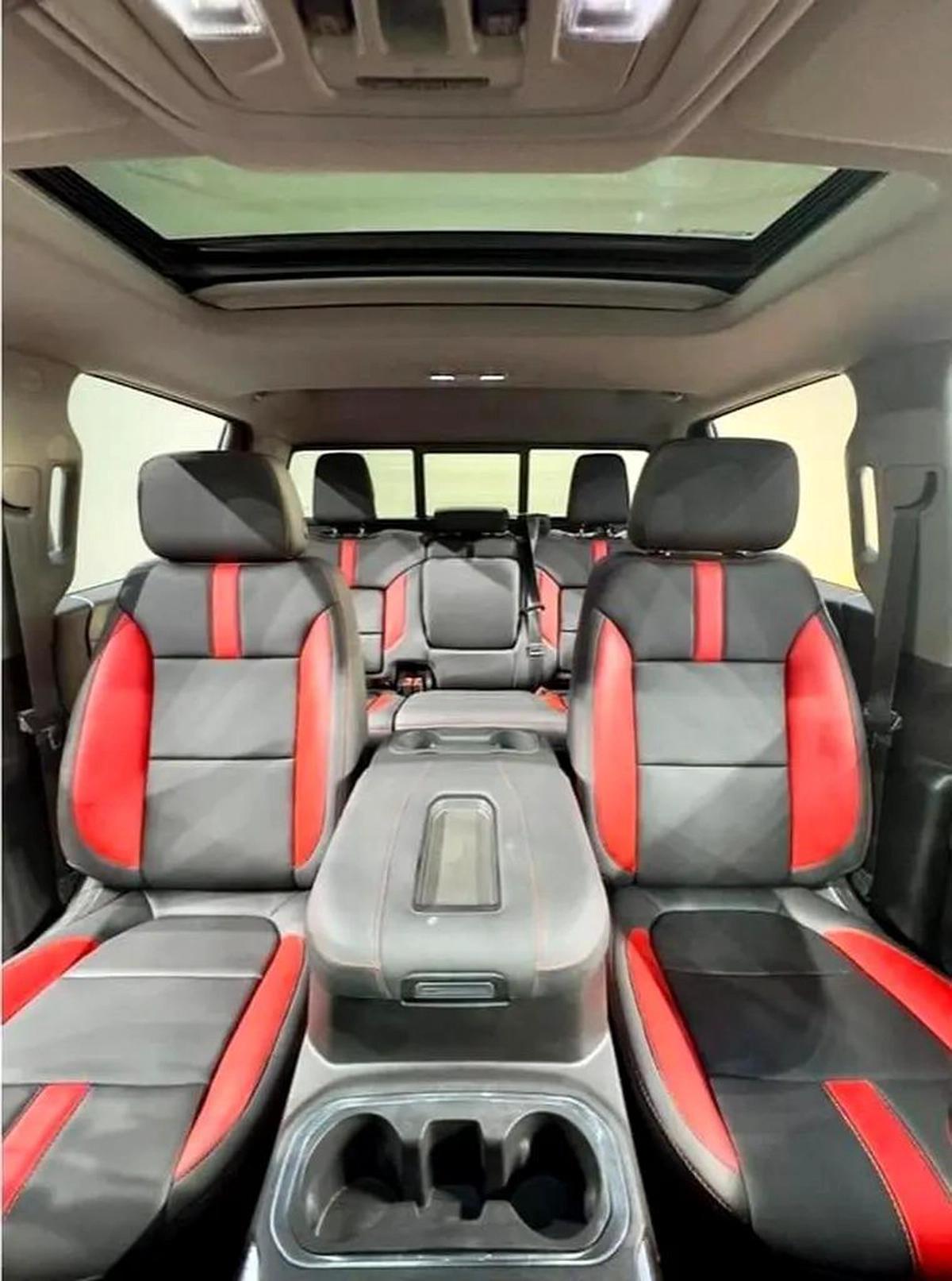 2021 Chevrolet Silverado 1500 LT Trail Boss - GCC Specs - Excellent Condition-8-8